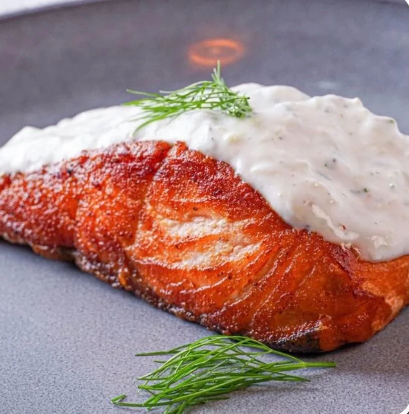 Salmon with Creamy Sauce